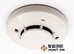 日本能美點(diǎn)型光電感煙火災(zāi)探測(cè)器清洗JTY-GM-NSD